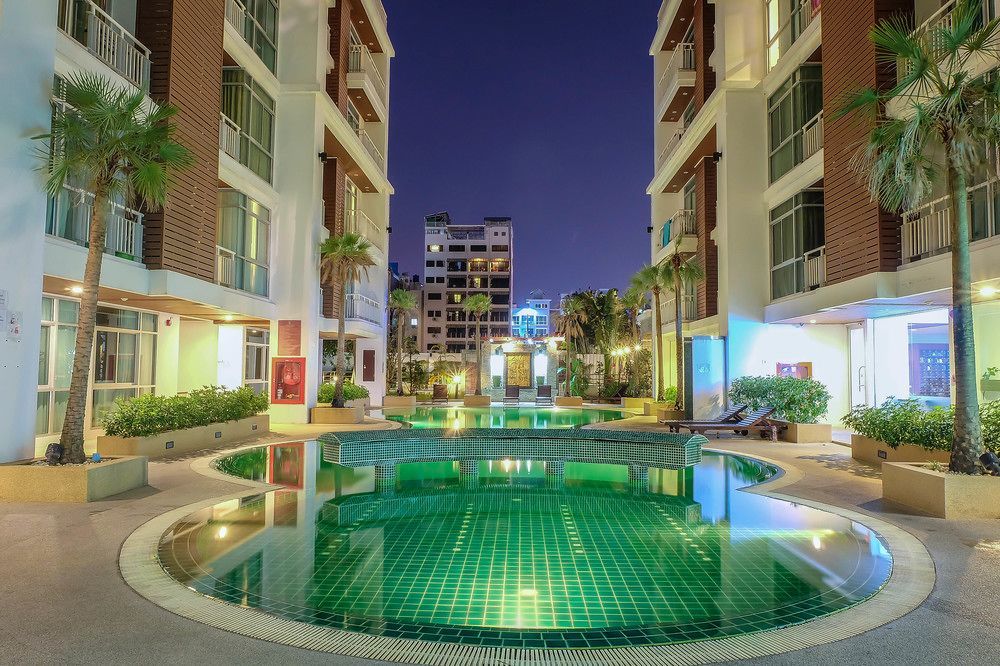 Art Patong Hotel 4*