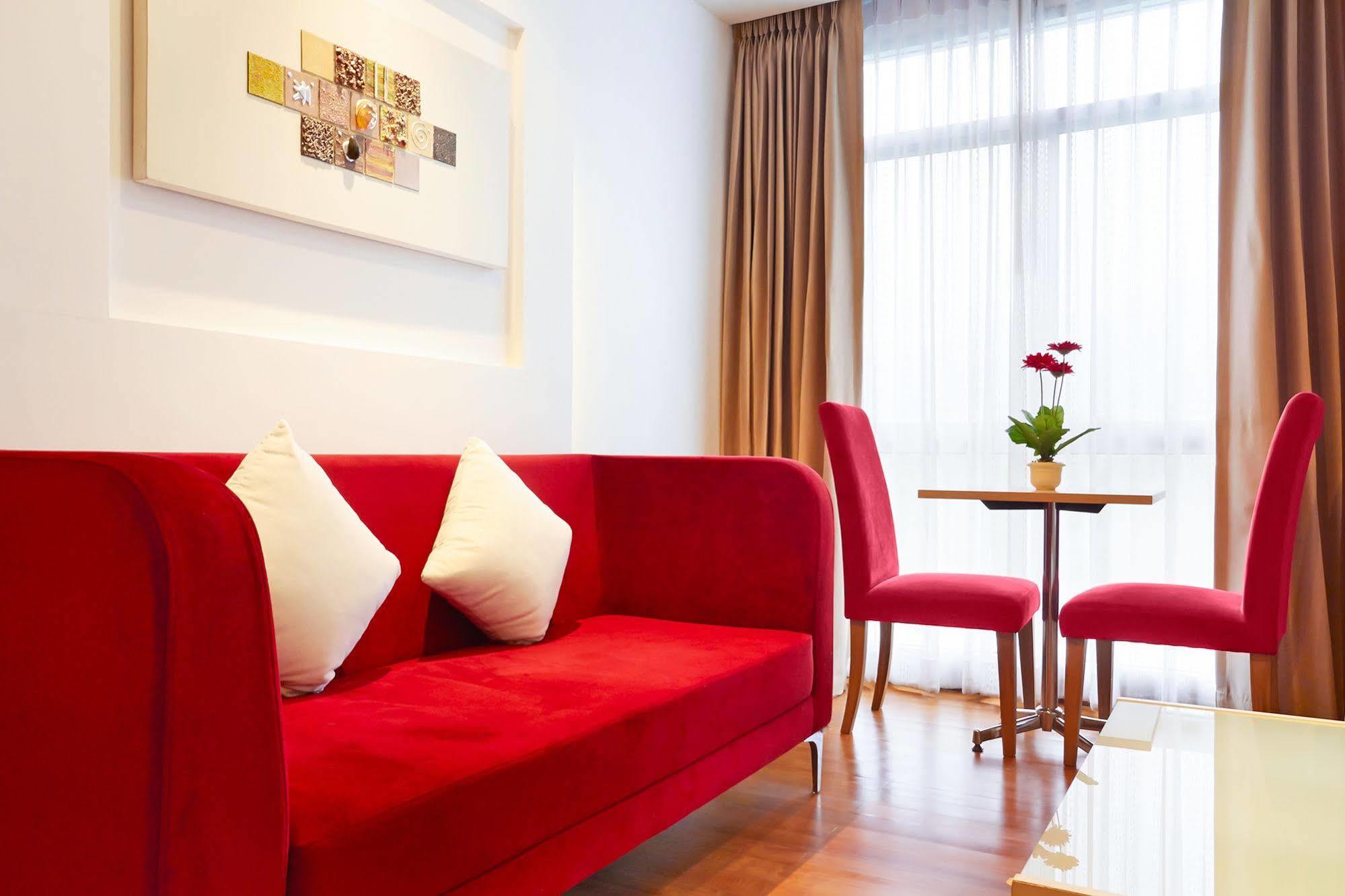 Hotel Art Patong 4*